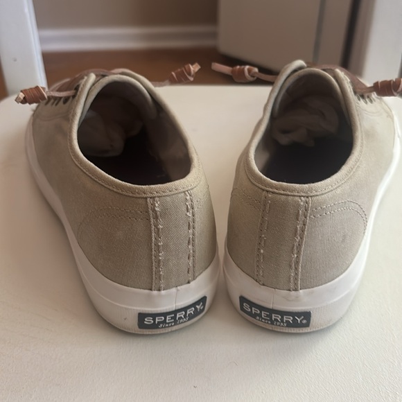 Sperry Beige Canvas Shoes with White Soles - Picture 5 of 8